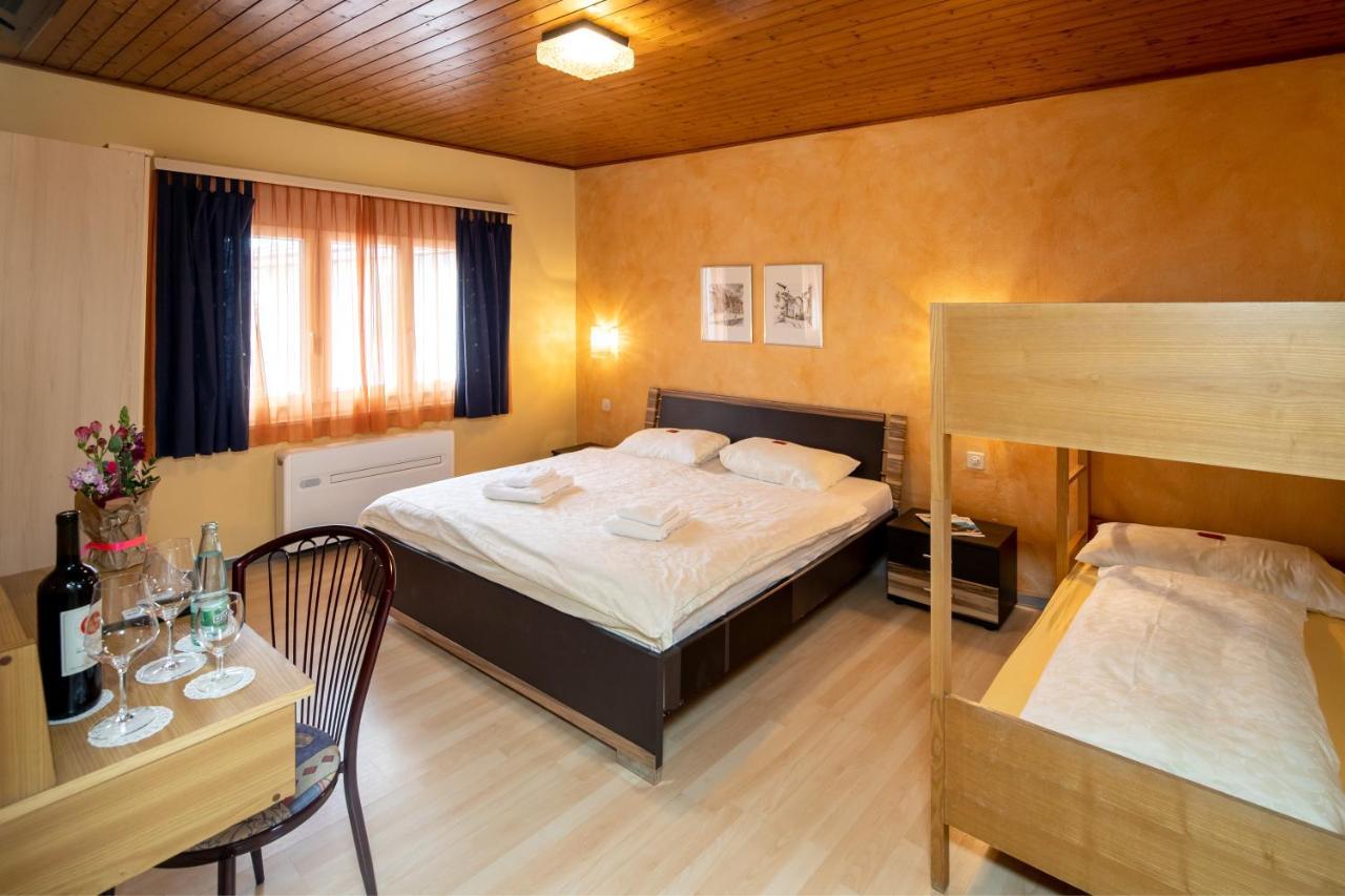 Albergo Pensione San Giorgio Losone Exterior foto